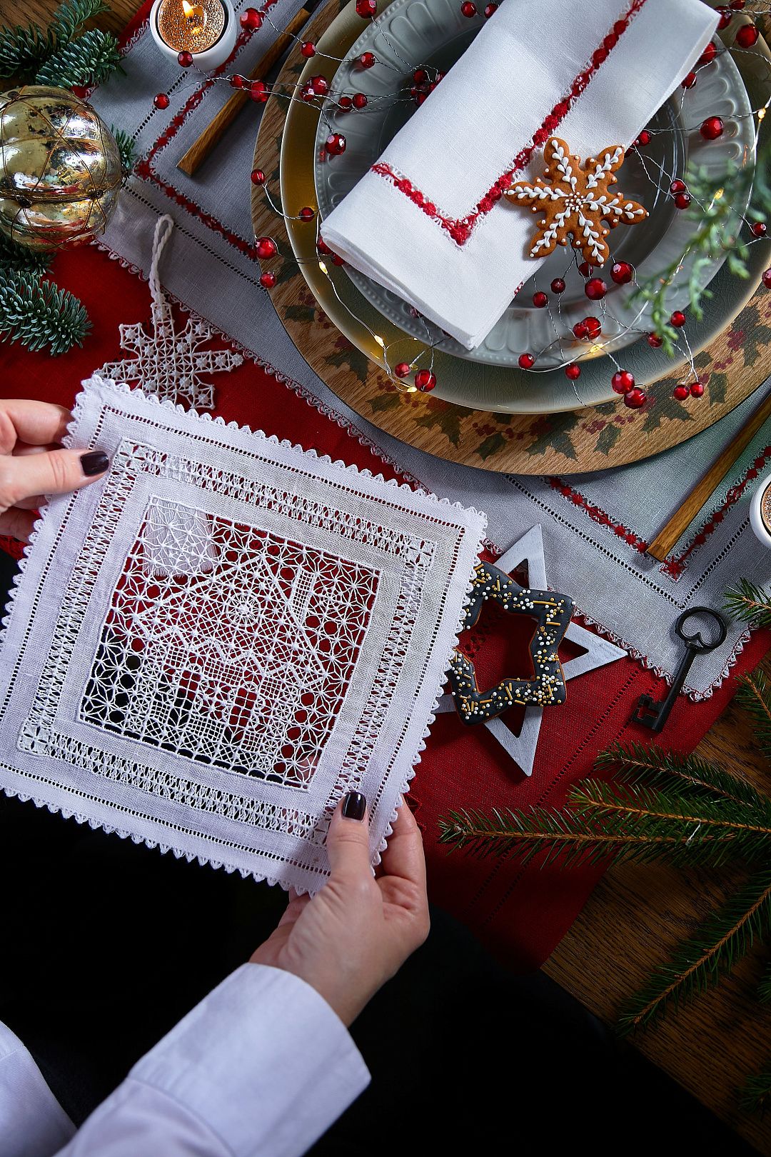 Салфетка белая 22*22, 1 шт.