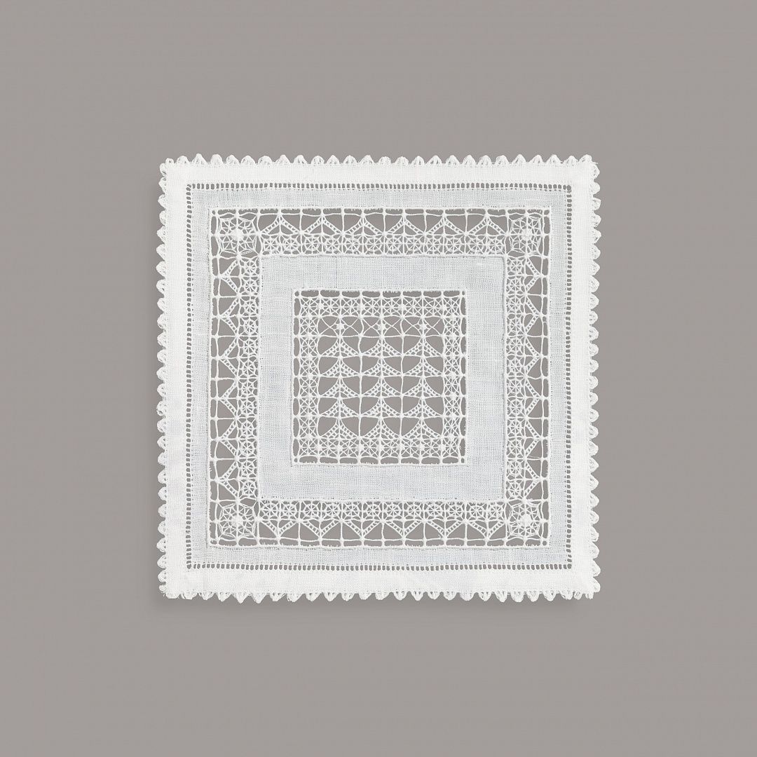 Салфетка белая 21*21, 1 шт.